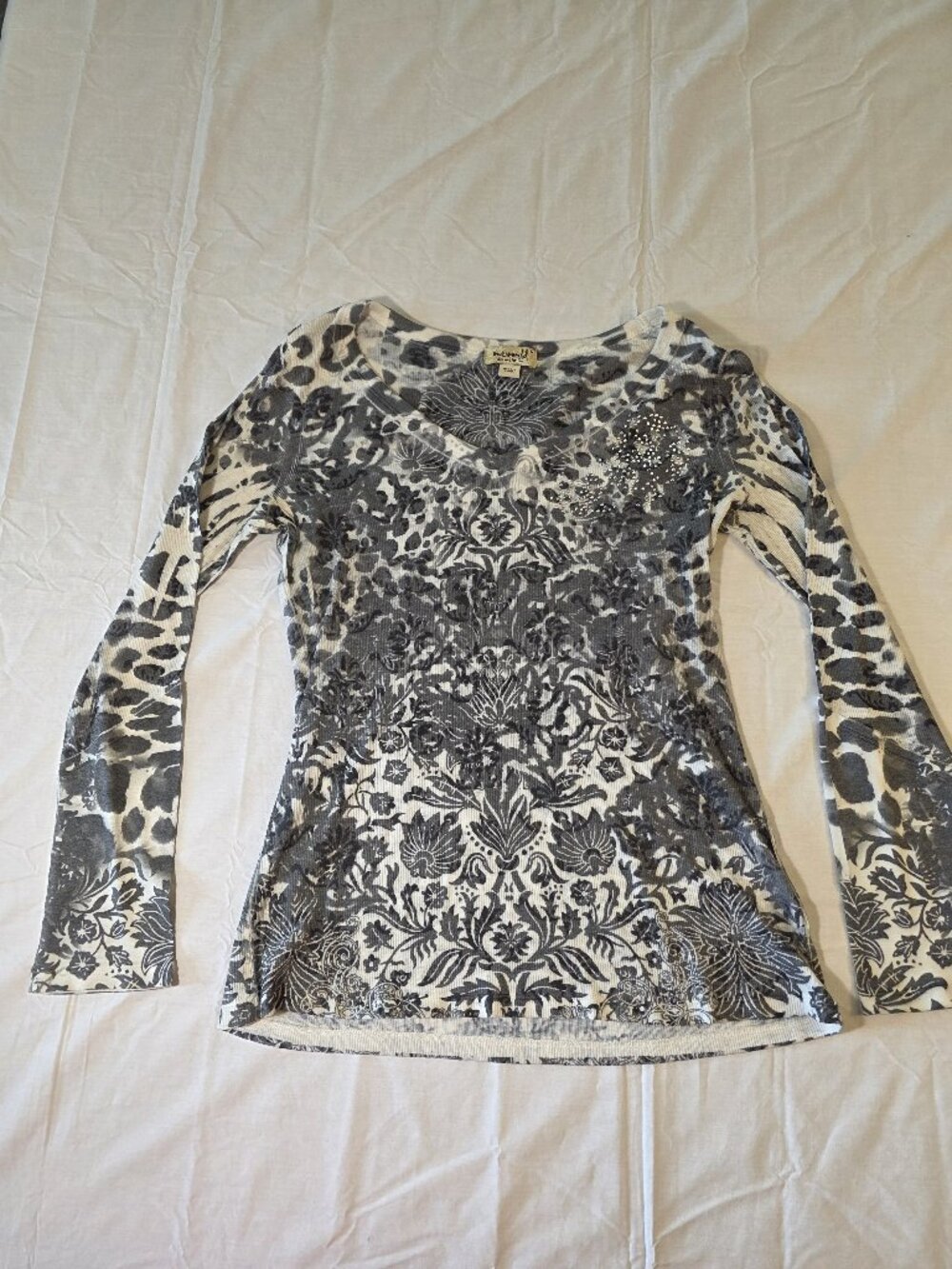 One World Live and Let Live Long Sleeve Top Women's Size Medium